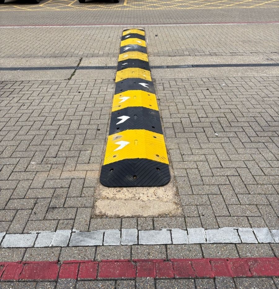 SPA is a commercial property maintenance company covering London, Greater London, the South East of England (including Cambridge, Watford, Reading, Guilford and Maidstone), South Yorkshire (Sheffield) and the Midlands (including Northampton, Milton Keynes, Luton, Oxford, Birmingham, Leicester, Derby, Nottingham, Peterborough, Coventry)